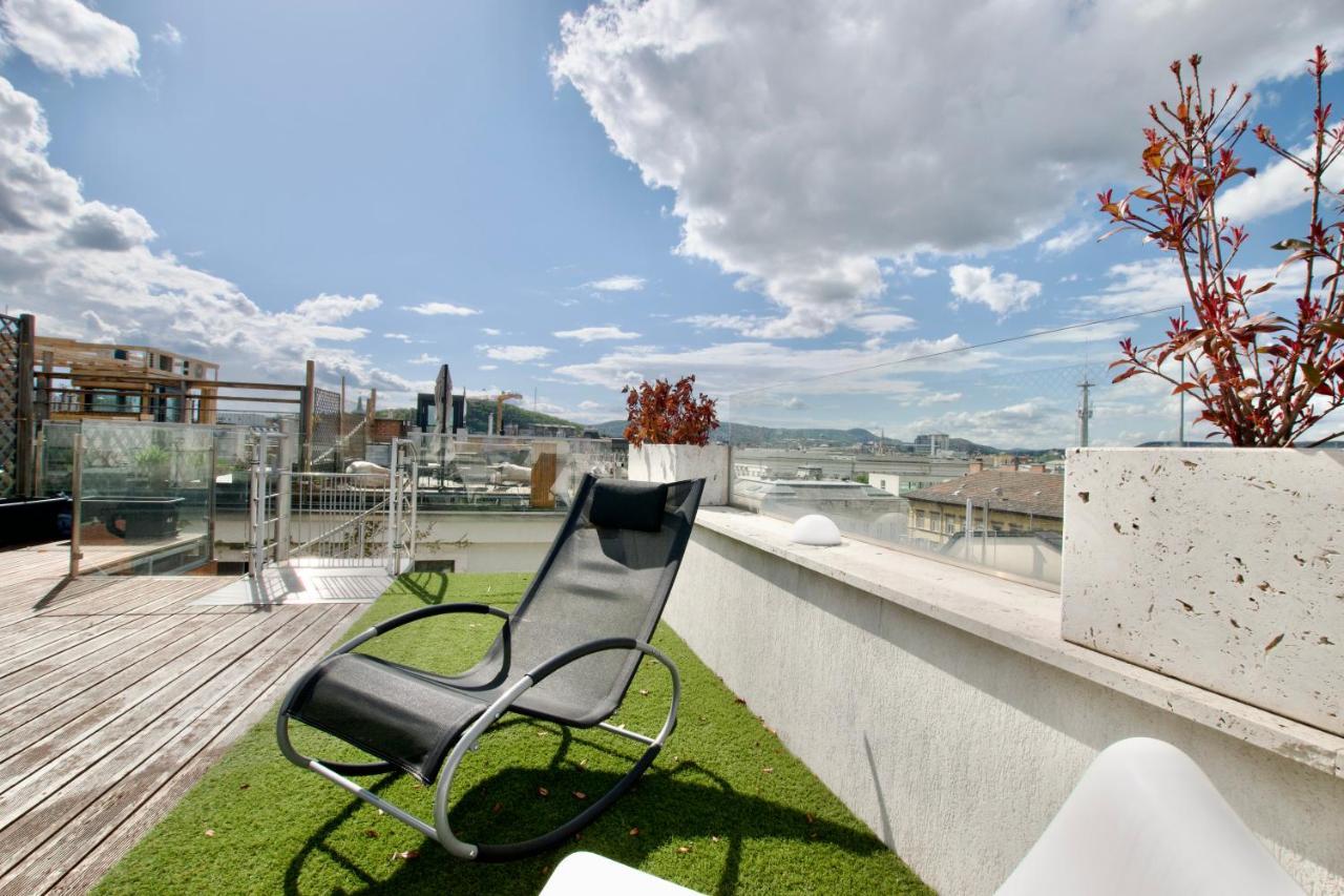 Penthouse Apartment By Hi5 -At The Top Of Budapeszt Zewnętrze zdjęcie